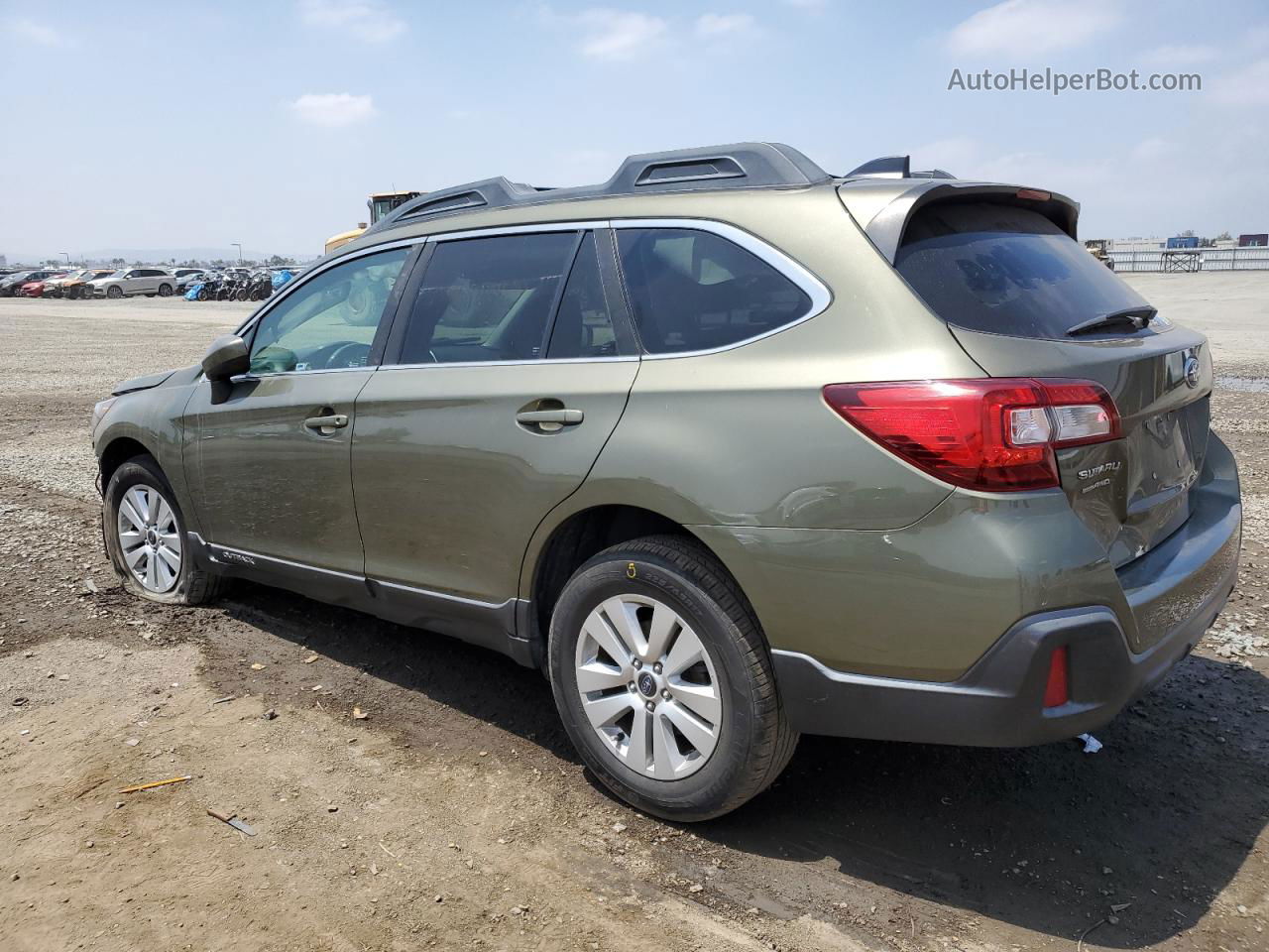 2019 Subaru Outback 2.5i Premium Brown vin: 4S4BSAFC5K3278111