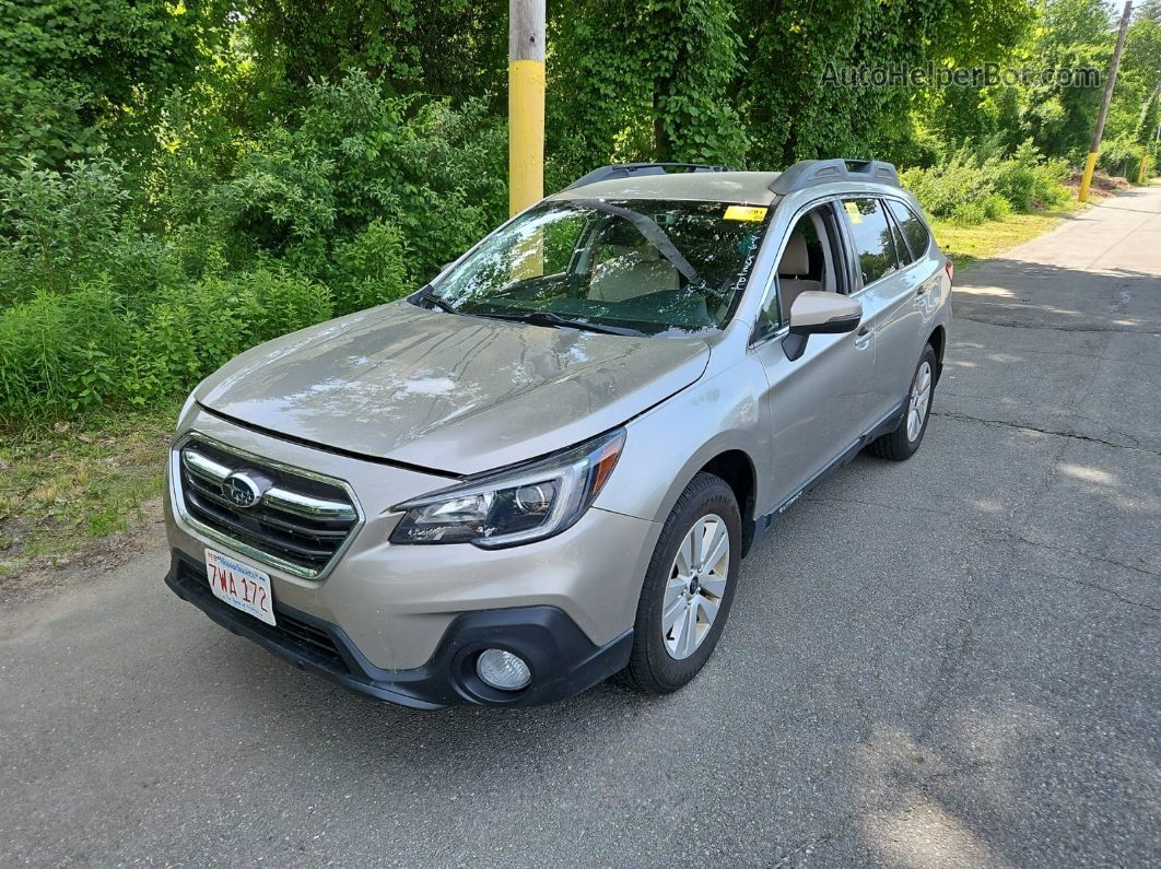 2019 Subaru Outback 2.5i Premium vin: 4S4BSAFC5K3312113