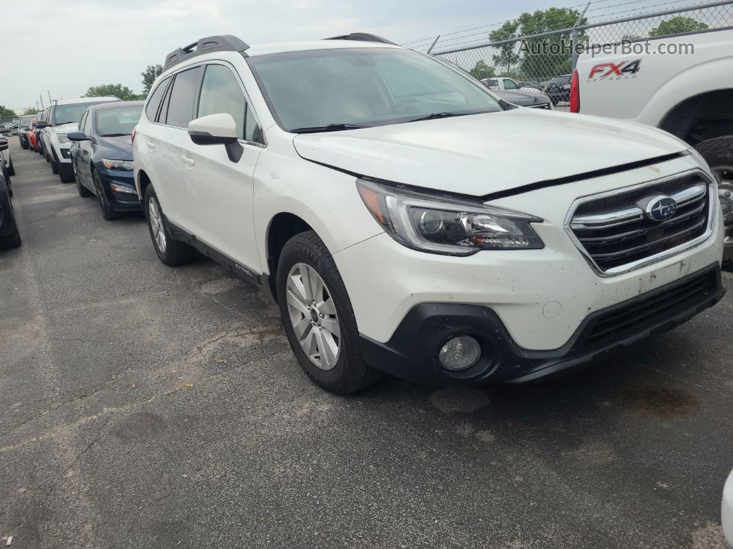 2019 Subaru Outback Premium Unknown vin: 4S4BSAFC6K3252620