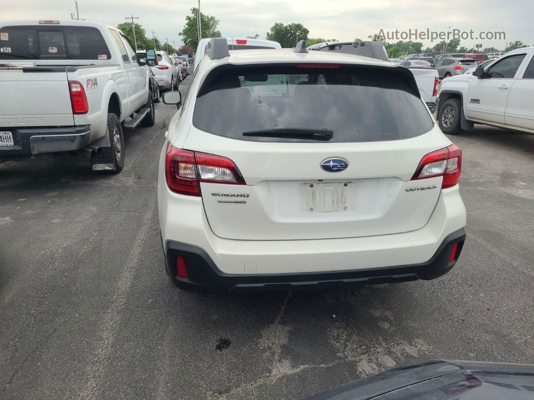 2019 Subaru Outback Premium Unknown vin: 4S4BSAFC6K3252620