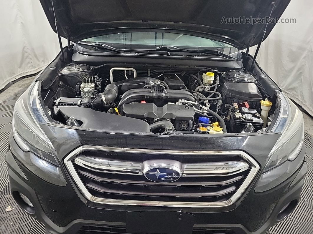 2019 Subaru Outback 2.5i Premium vin: 4S4BSAFC6K3319054