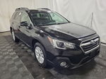 2019 Subaru Outback 2.5i Premium vin: 4S4BSAFC6K3319054