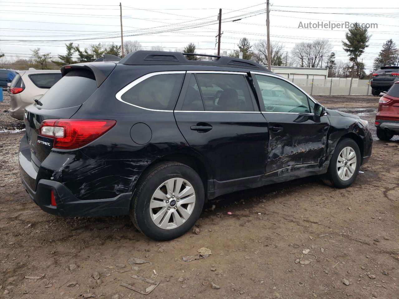 2019 Subaru Outback 2.5i Premium Black vin: 4S4BSAFC6K3330846