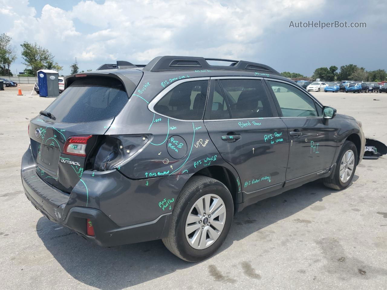 2019 Subaru Outback 2.5i Premium Gray vin: 4S4BSAFC6K3368237