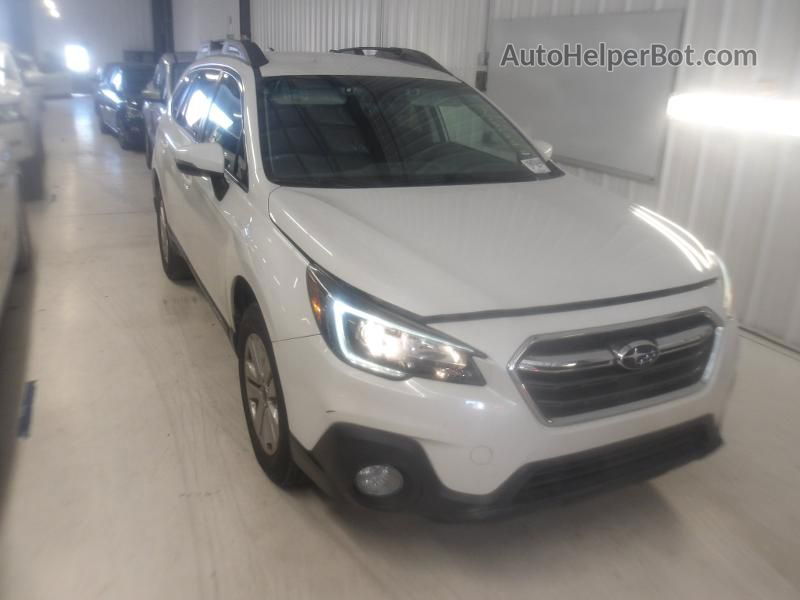 2019 Subaru Outback 2.5i Premium vin: 4S4BSAFC8K3269760