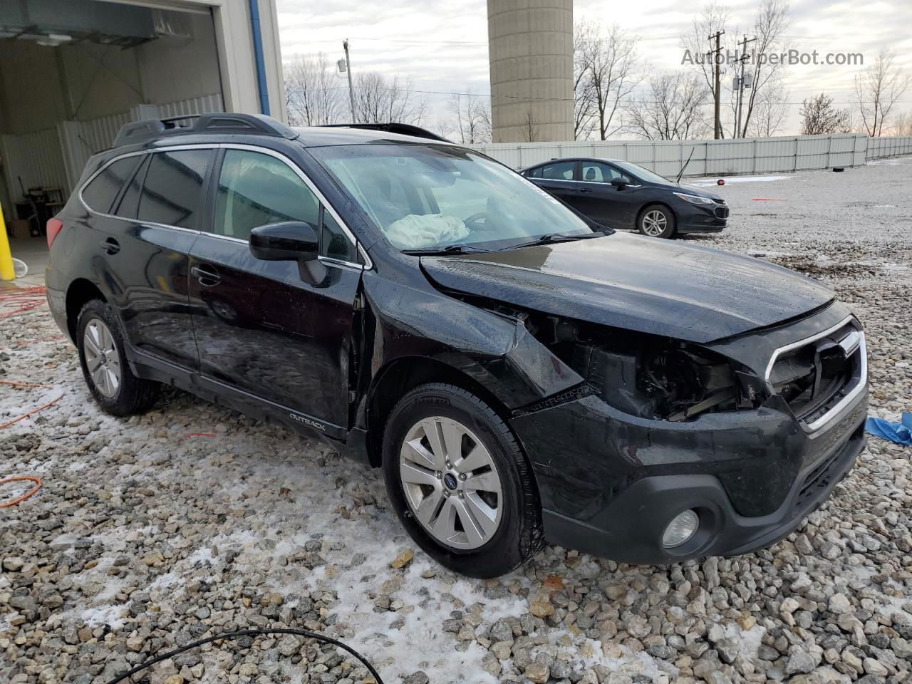 2019 Subaru Outback 2.5i Premium Black vin: 4S4BSAFC8K3286638