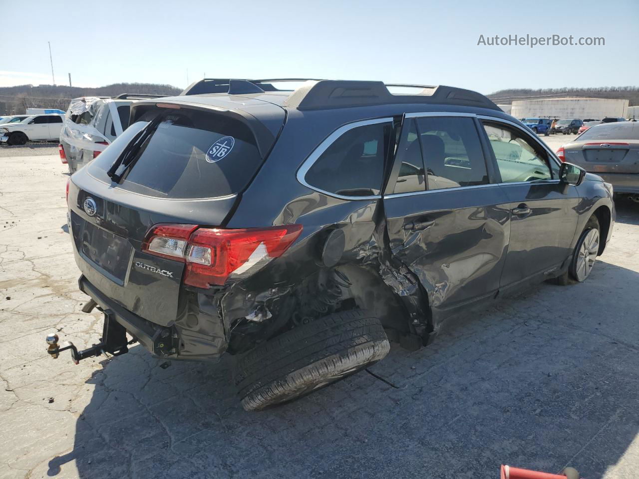 2019 Subaru Outback 2.5i Premium Gray vin: 4S4BSAFC8K3333375