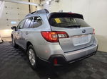 2019 Subaru Outback 2.5i Premium vin: 4S4BSAFC9K3310834