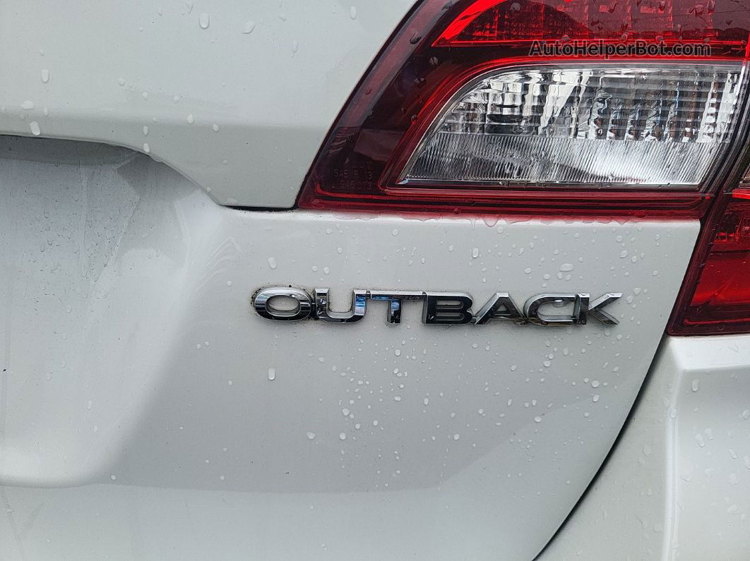 2019 Subaru Outback 2.5i Premium vin: 4S4BSAFC9K3317198