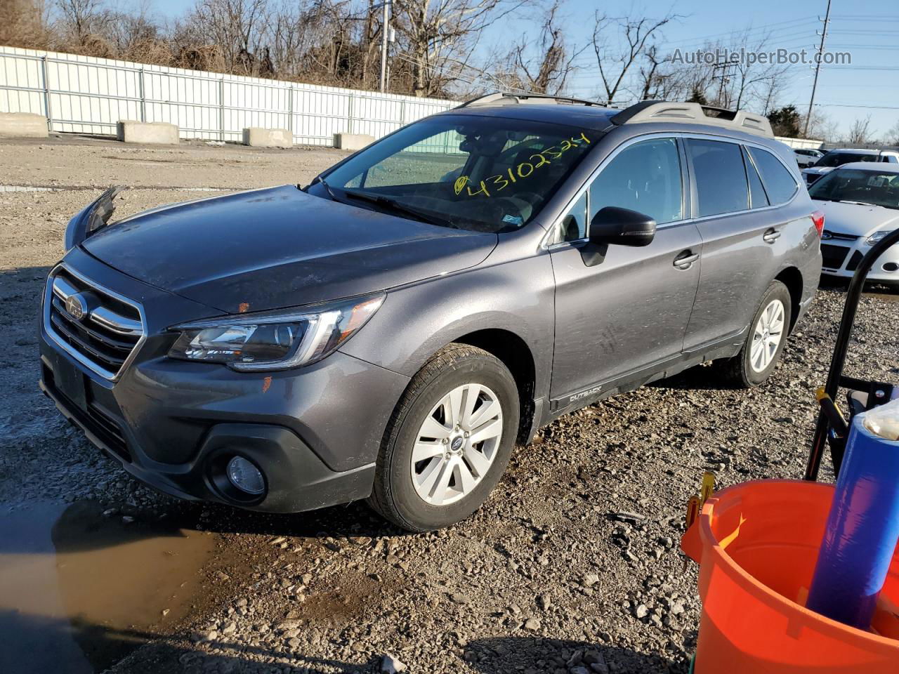 2019 Subaru Outback 2.5i Premium Gray vin: 4S4BSAHC5K3393644