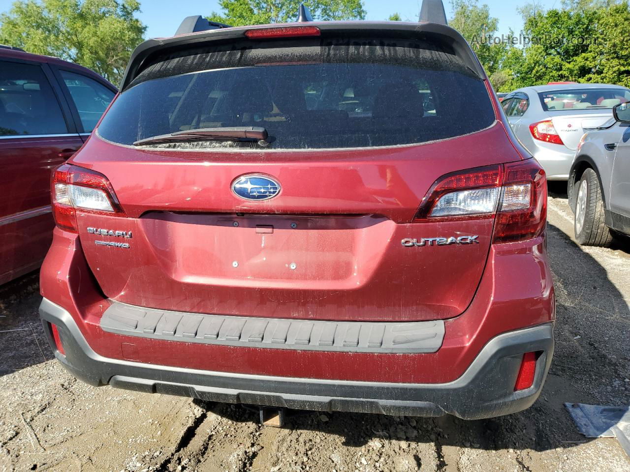 2019 Subaru Outback 2.5i Premium Maroon vin: 4S4BSAHC7K3395718