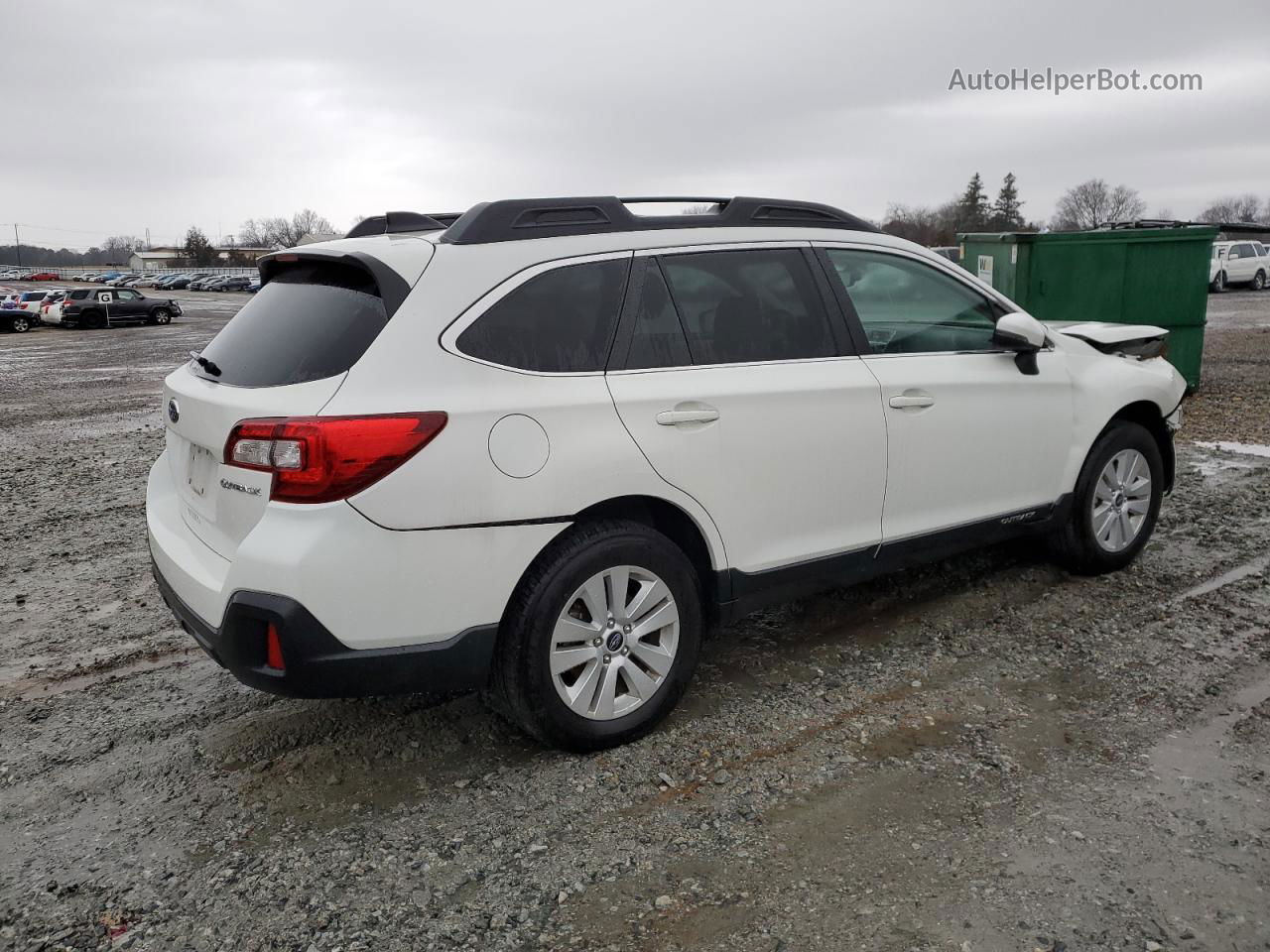 2019 Subaru Outback 2.5i Premium White vin: 4S4BSAHC9K3264922