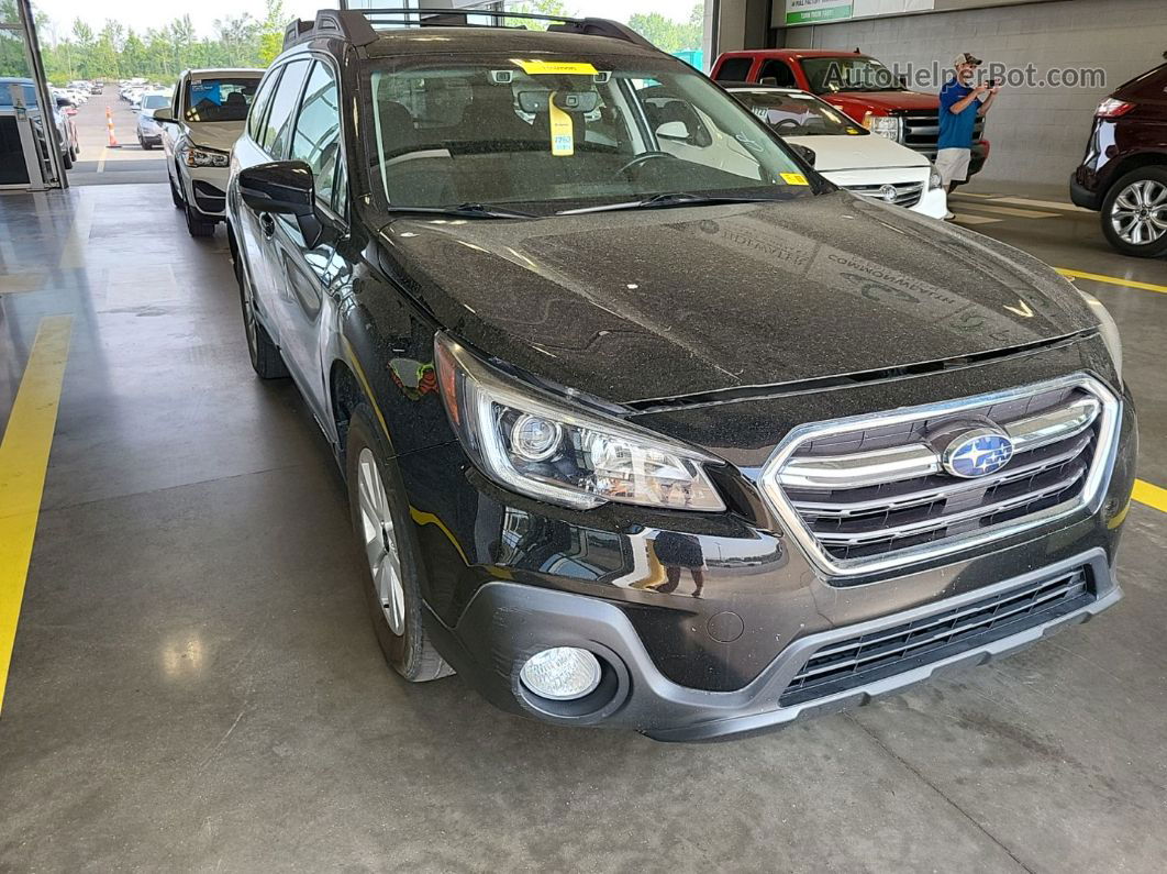 2019 Subaru Outback Premium Unknown vin: 4S4BSAHC9K3315500