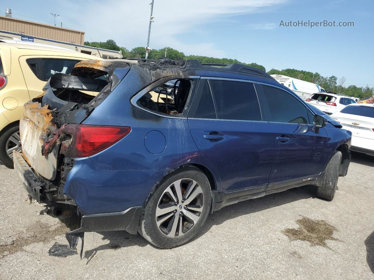 2019 Subaru Outback 2.5i Limited Синий vin: 4S4BSANC0K3389778