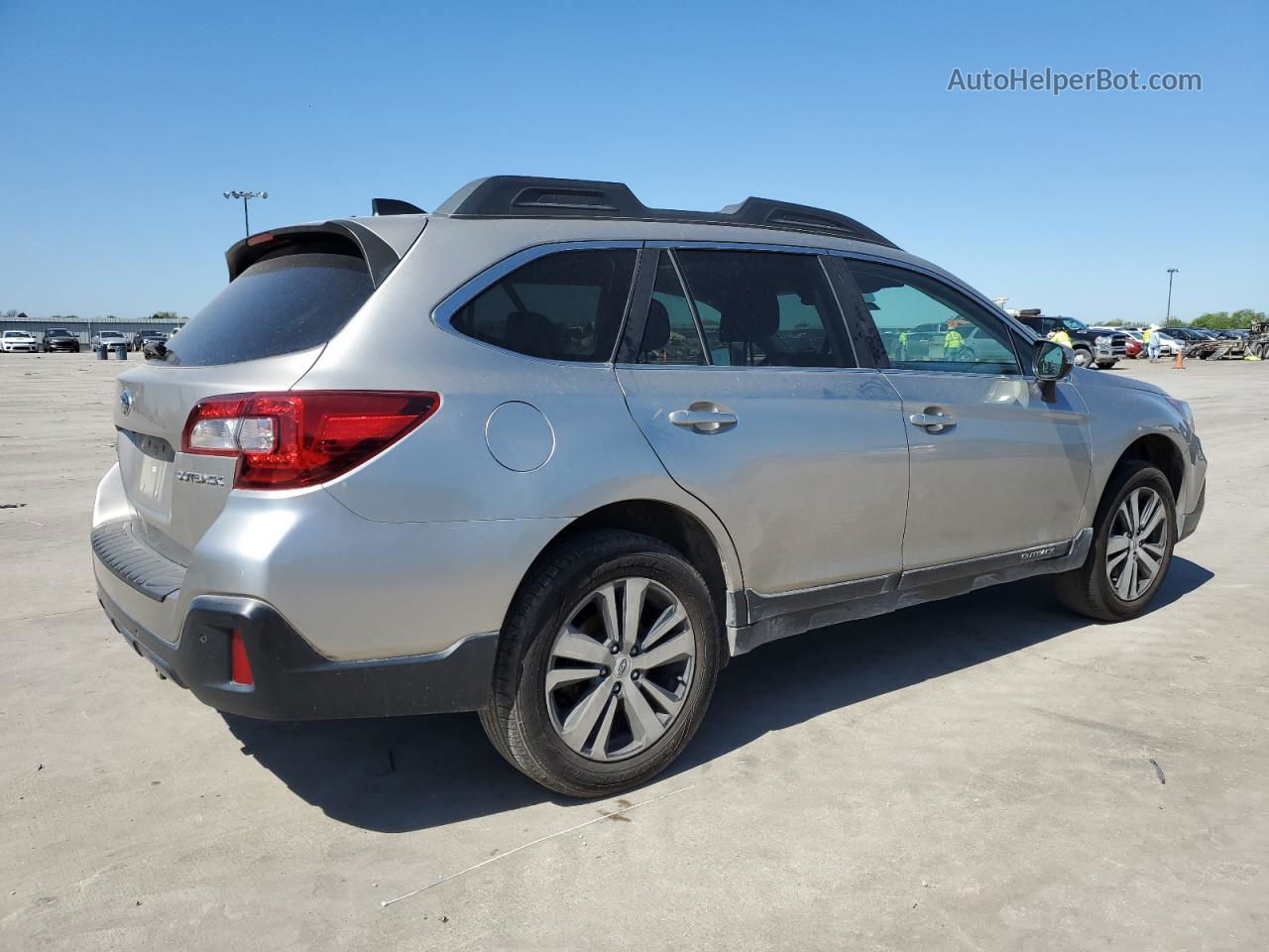 2019 Subaru Outback 2.5i Limited Серебряный vin: 4S4BSANC6K3292133