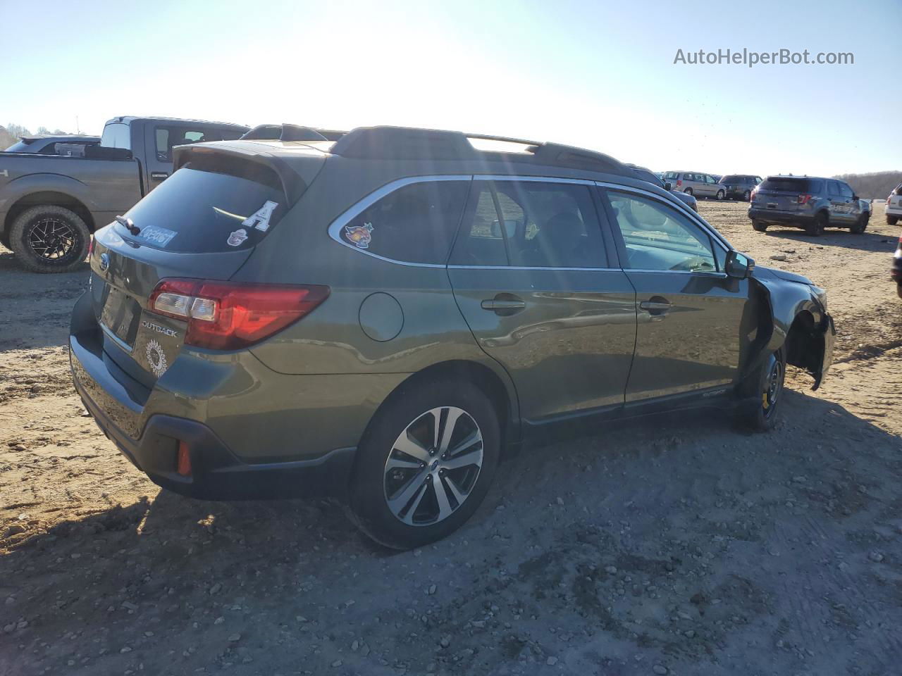 2019 Subaru Outback 2.5i Limited Green vin: 4S4BSANC7K3294344