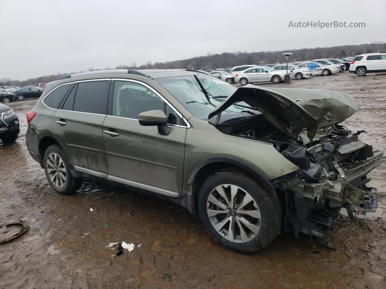 2019 Subaru Outback Touring Green vin: 4S4BSATC1K3247491