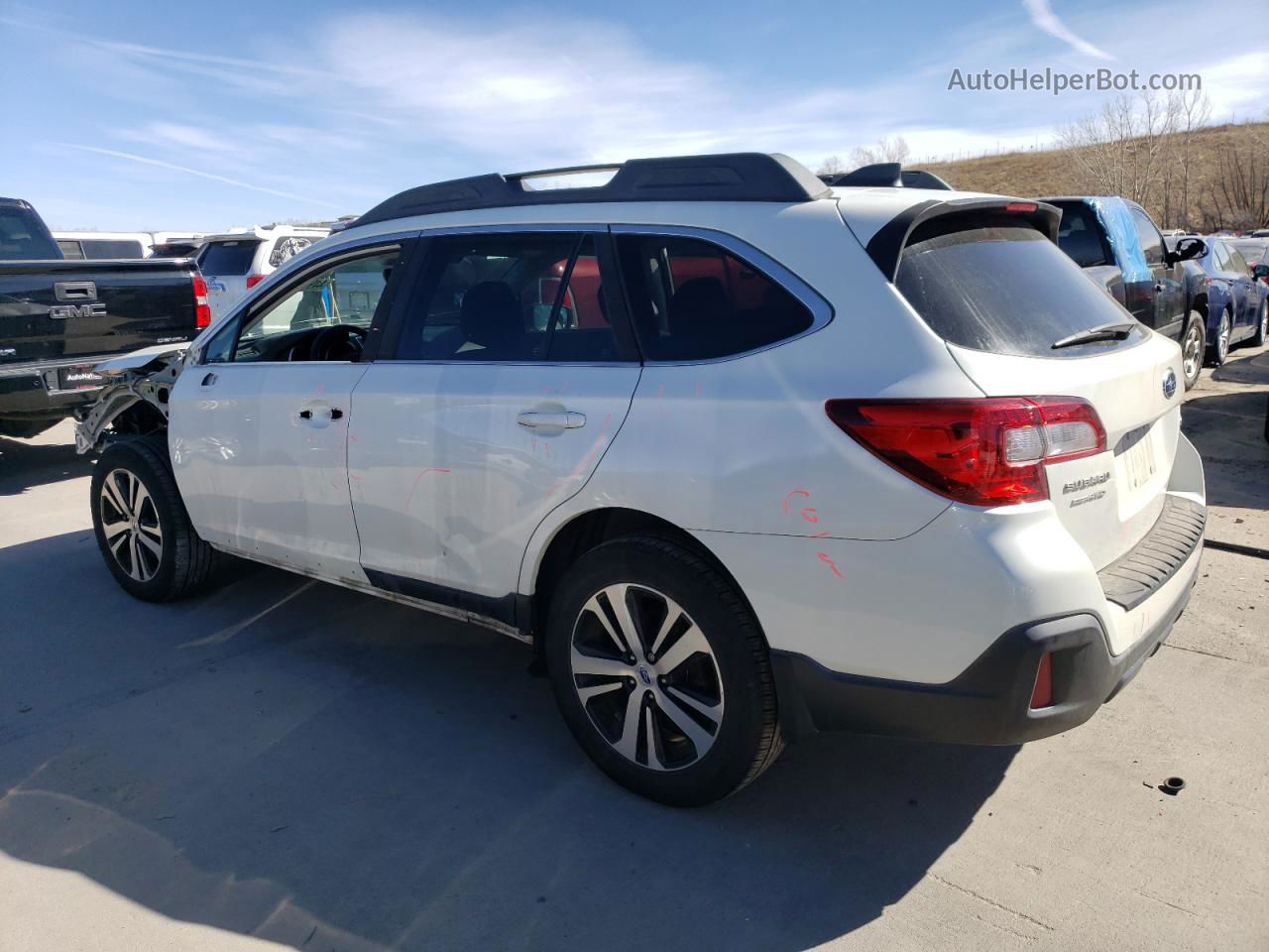 2019 Subaru Outback 3.6r Limited White vin: 4S4BSEJC2K3238650