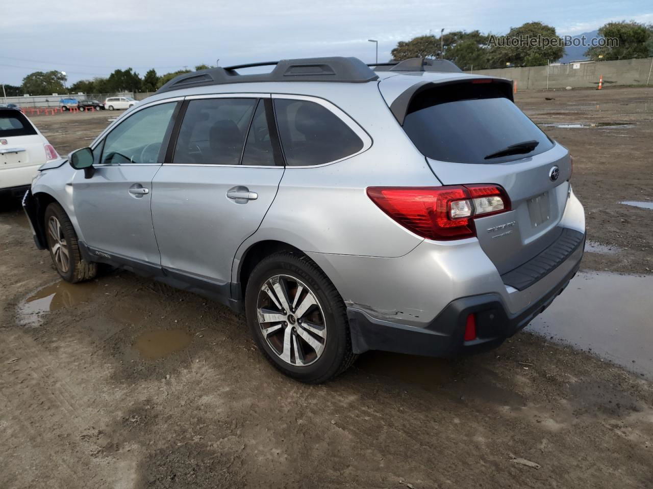 2019 Subaru Outback 3.6r Limited Silver vin: 4S4BSENC3K3220930