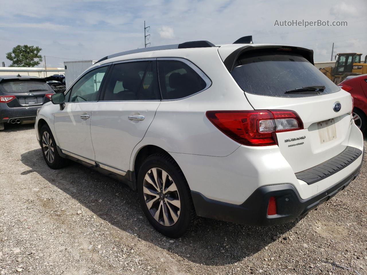 2019 Subaru Outback Touring Белый vin: 4S4BSETC5K3294675