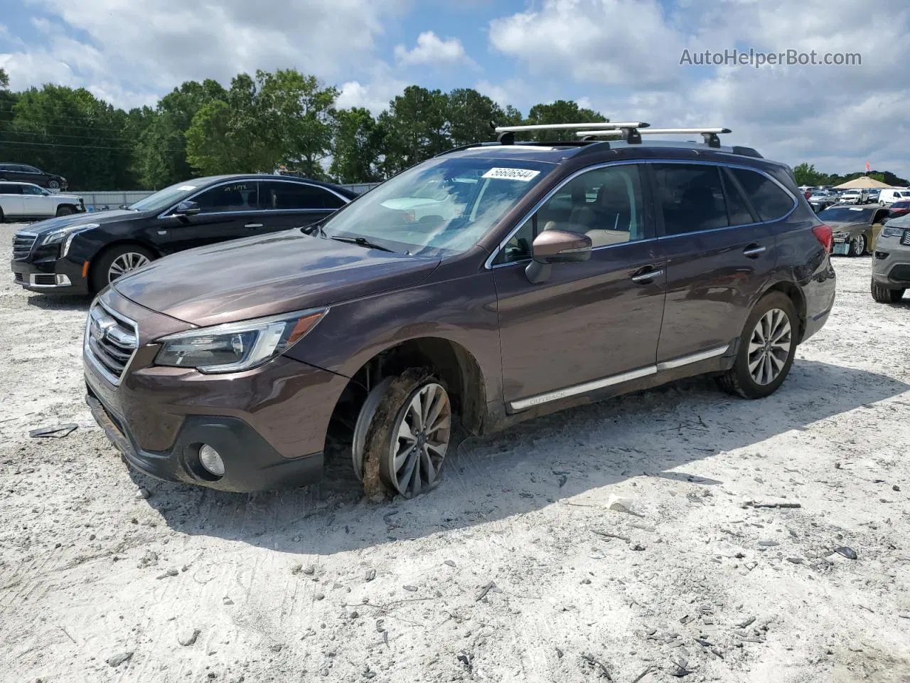 2019 Subaru Outback Touring Brown vin: 4S4BSETCXK3320963