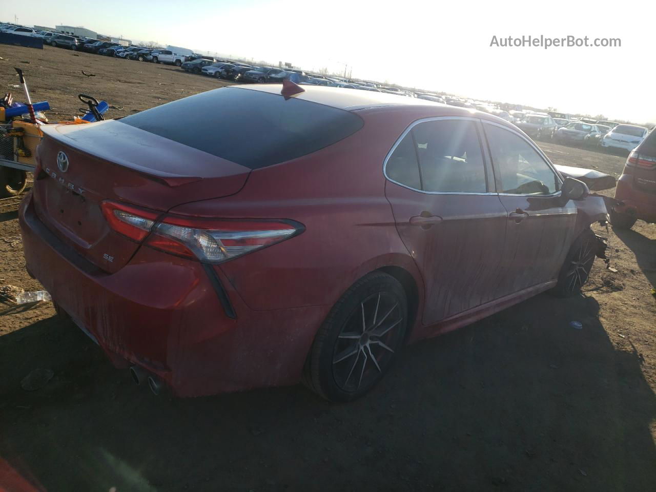 2019 Toyota Camry L Red vin: 4T1B11HK0KU173347