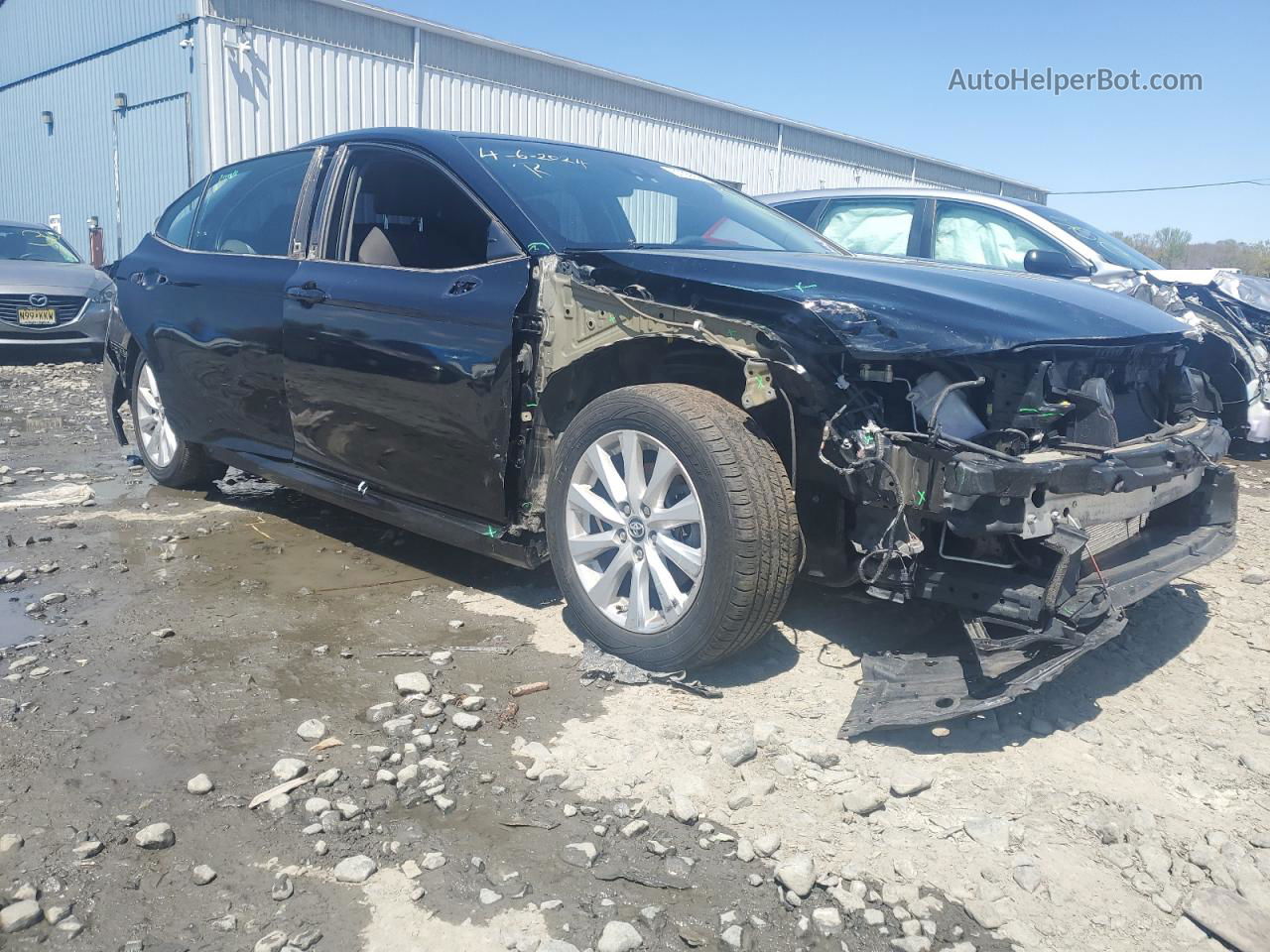 2019 Toyota Camry L Черный vin: 4T1B11HK0KU183182