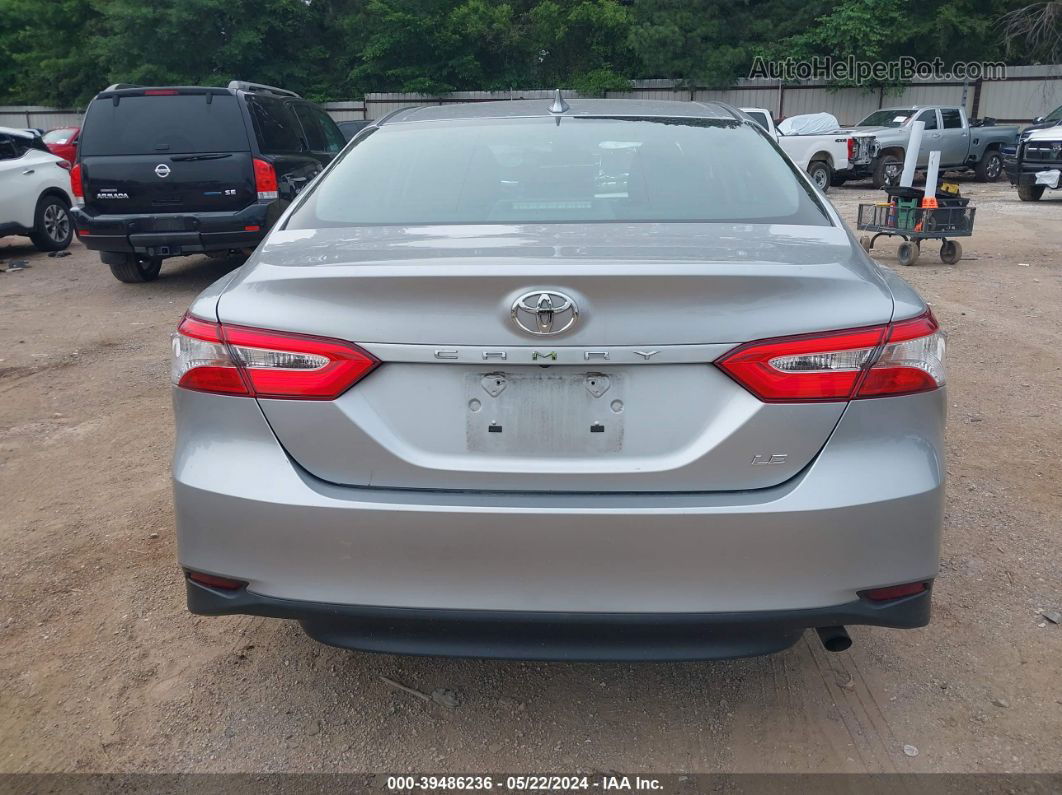 2019 Toyota Camry Le Серебряный vin: 4T1B11HK0KU249861