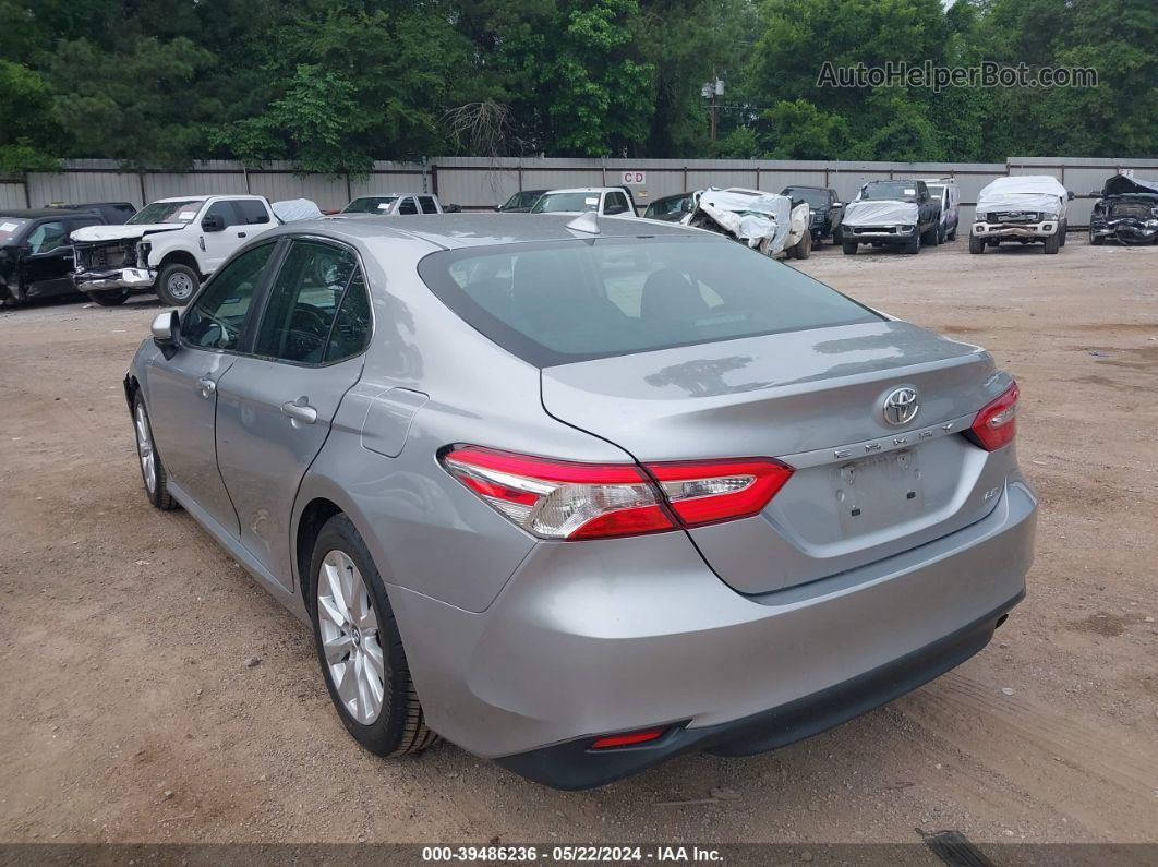 2019 Toyota Camry Le Silver vin: 4T1B11HK0KU249861