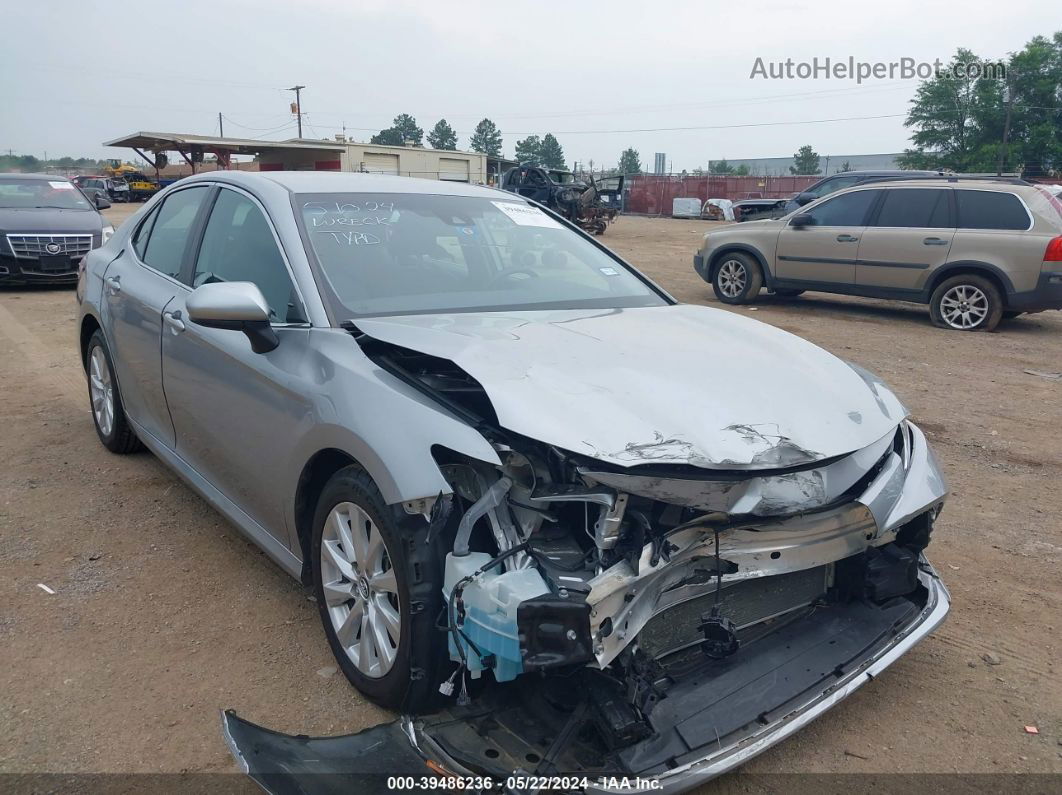 2019 Toyota Camry Le Silver vin: 4T1B11HK0KU249861