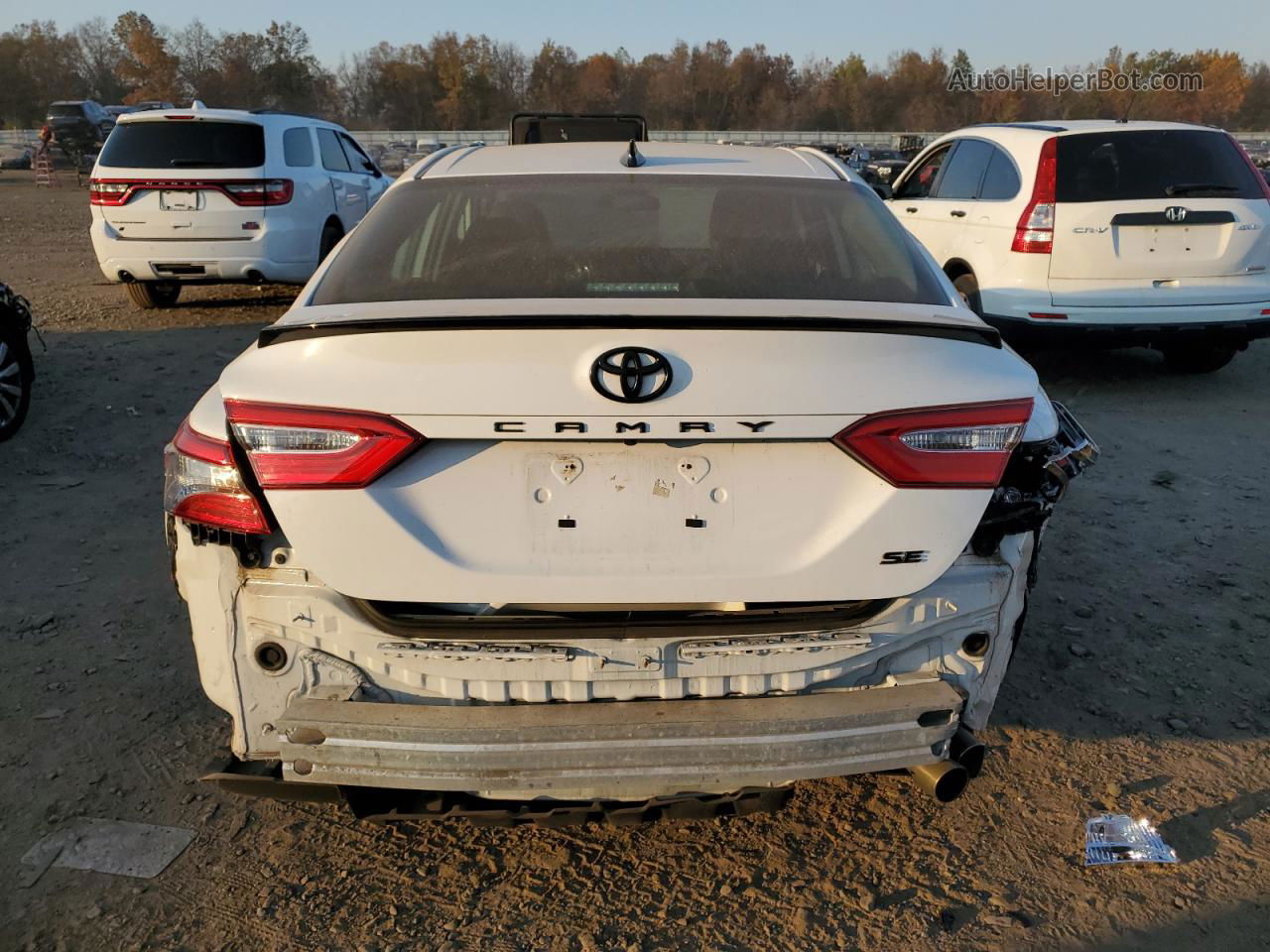 2019 Toyota Camry L Белый vin: 4T1B11HK0KU283184