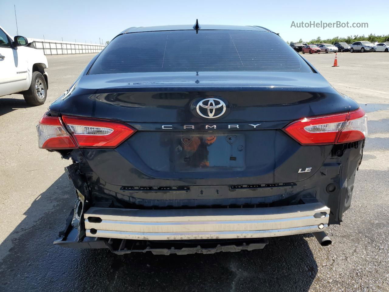 2019 Toyota Camry L Blue vin: 4T1B11HK0KU689207