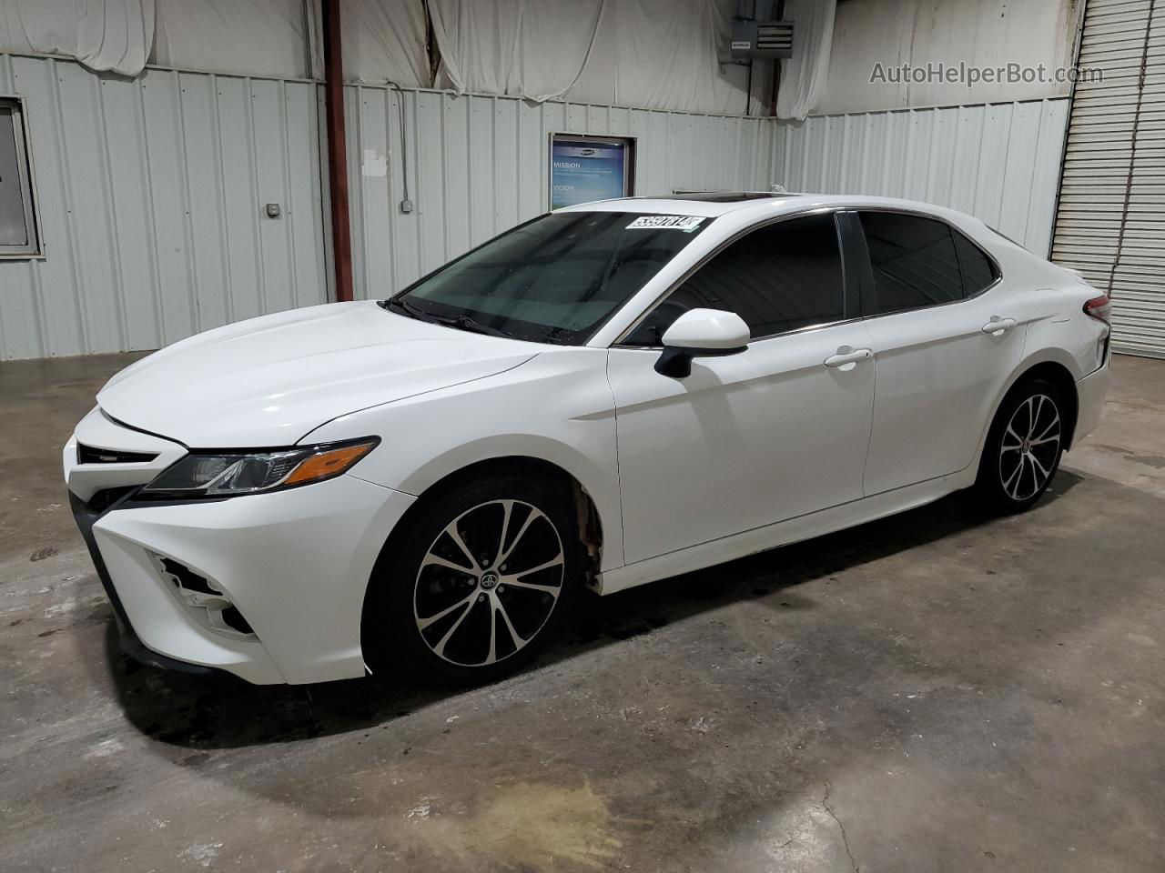 2019 Toyota Camry L White vin: 4T1B11HK0KU778145