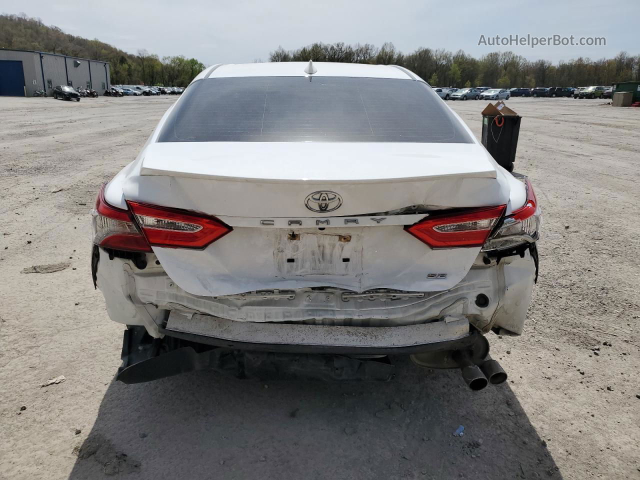 2019 Toyota Camry L Белый vin: 4T1B11HK0KU796497