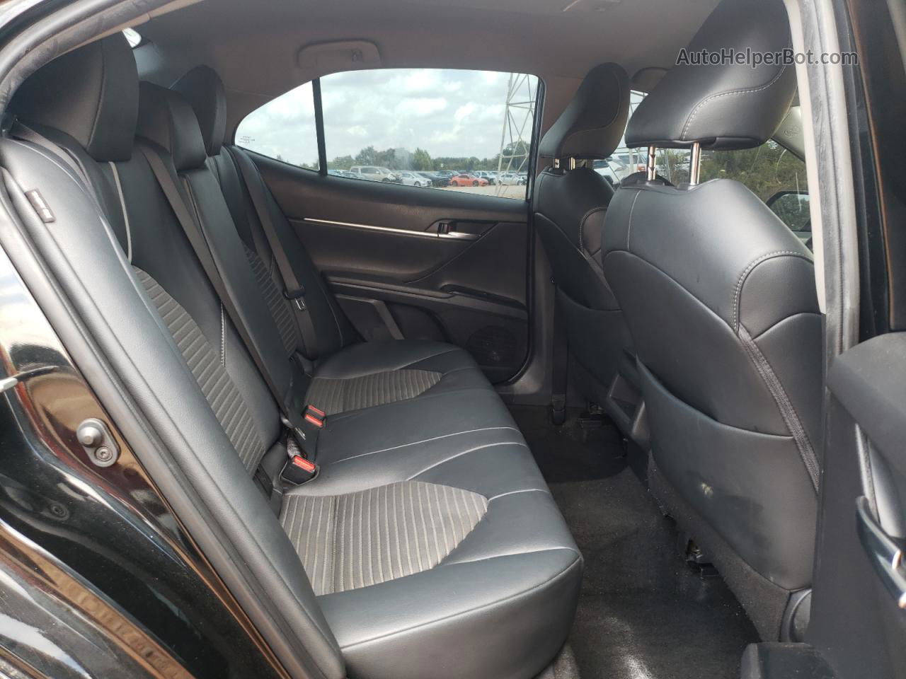 2019 Toyota Camry L Черный vin: 4T1B11HK0KU841650