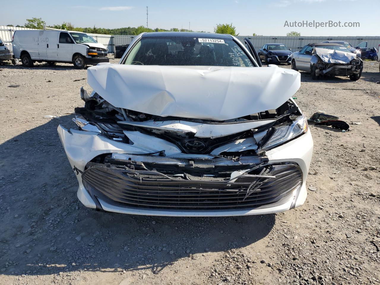 2019 Toyota Camry L White vin: 4T1B11HK0KU848551