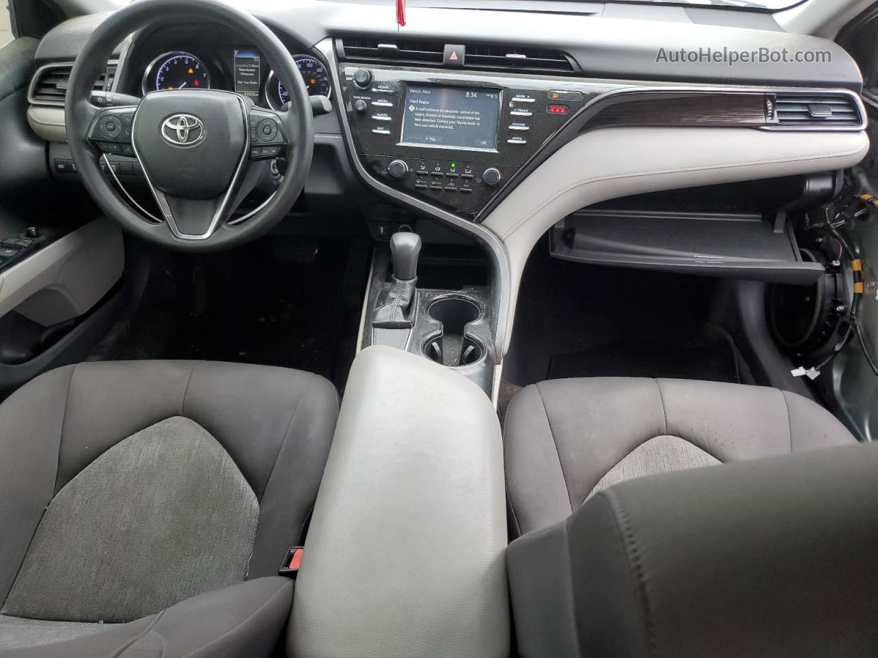 2019 Toyota Camry L Silver vin: 4T1B11HK1KU183921