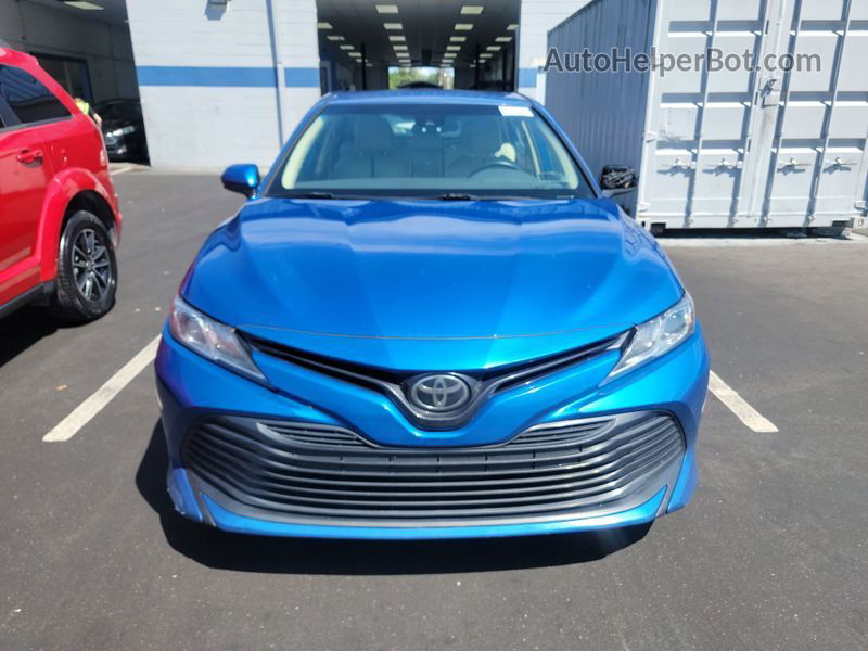 2019 Toyota Camry Le vin: 4T1B11HK1KU193915