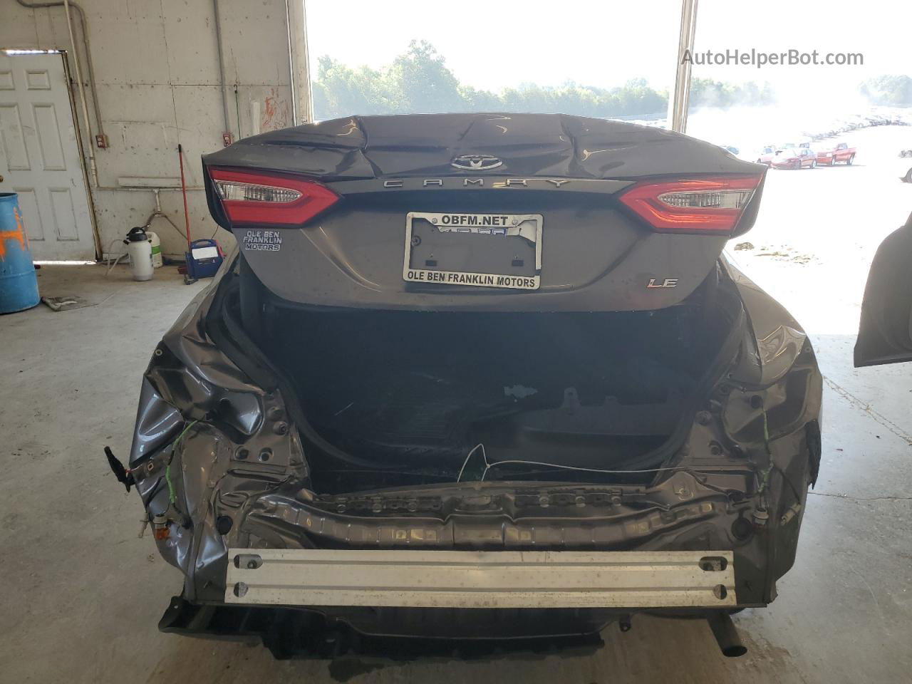 2019 Toyota Camry L Серый vin: 4T1B11HK1KU243115