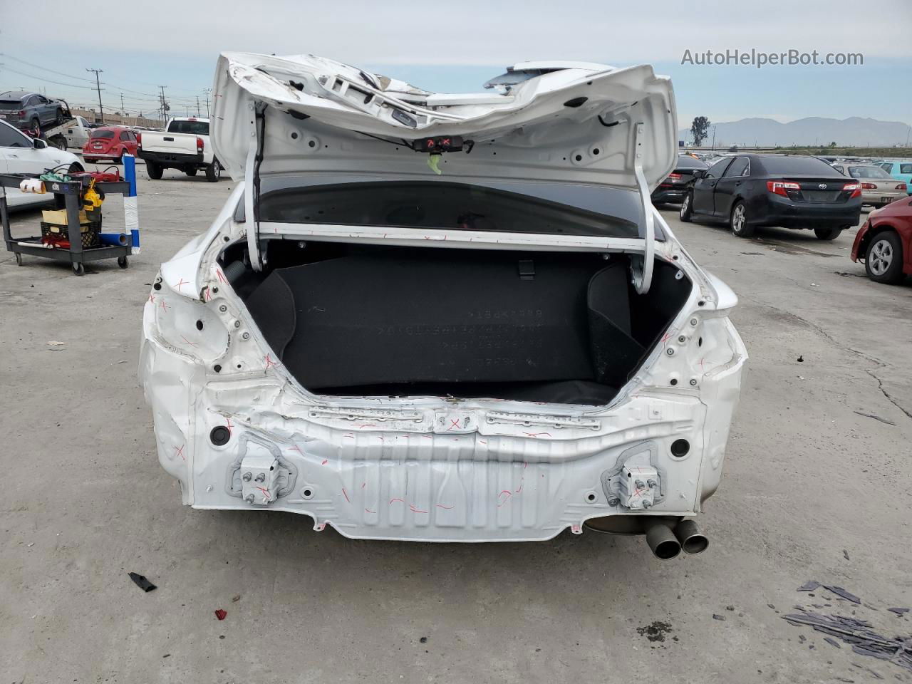 2019 Toyota Camry L White vin: 4T1B11HK1KU292184