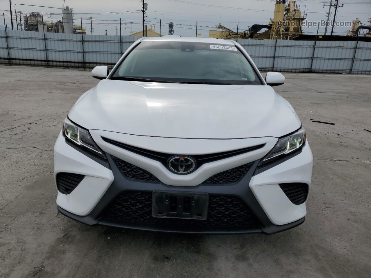 2019 Toyota Camry L White vin: 4T1B11HK1KU292184