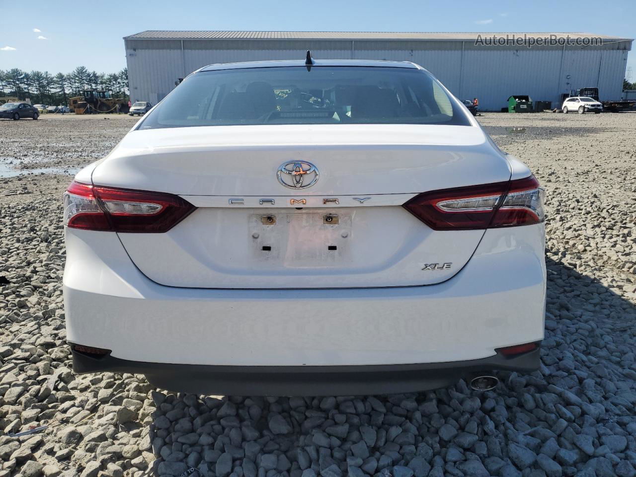 2019 Toyota Camry L White vin: 4T1B11HK1KU755795