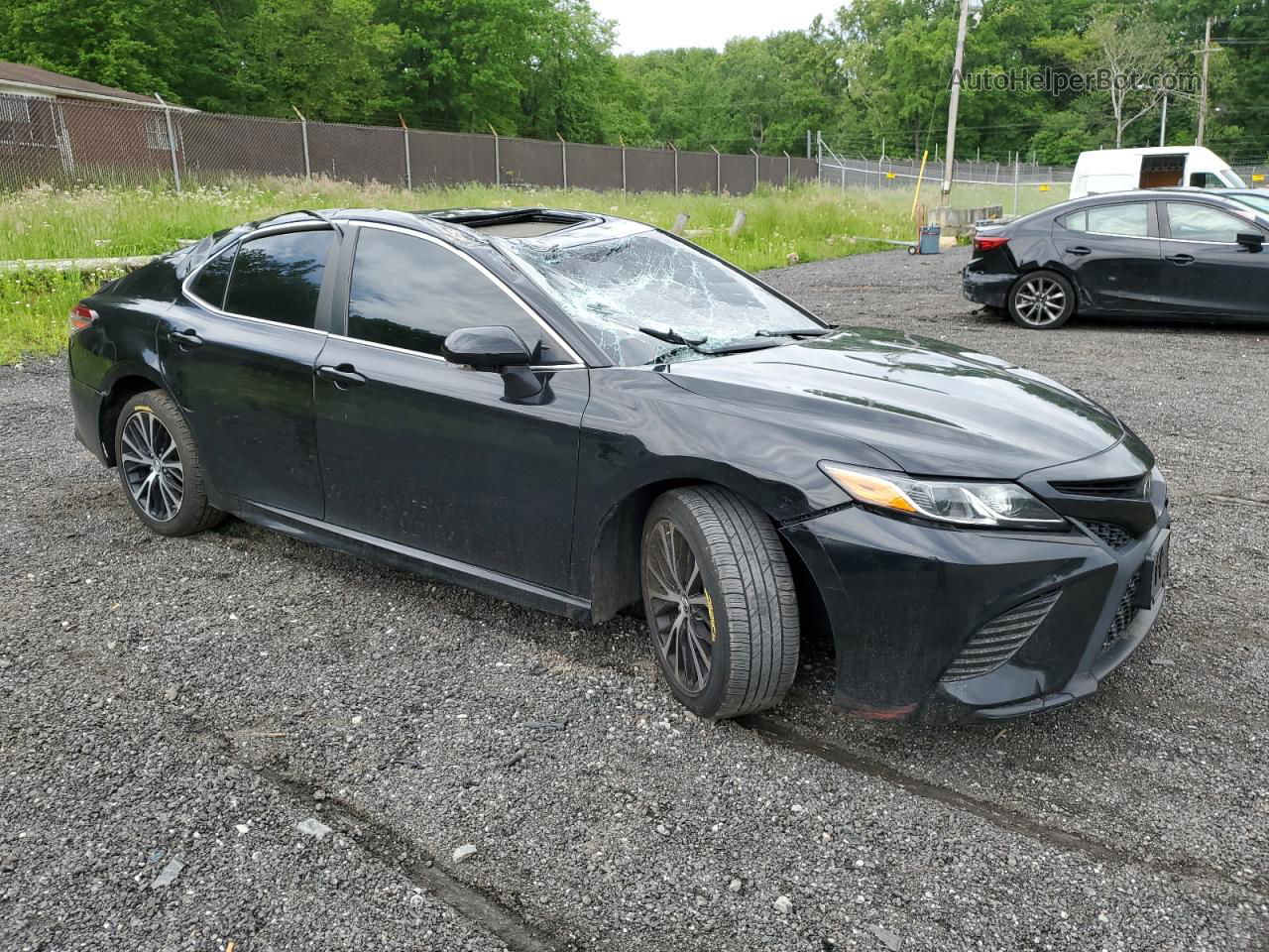 2019 Toyota Camry L Черный vin: 4T1B11HK1KU831550