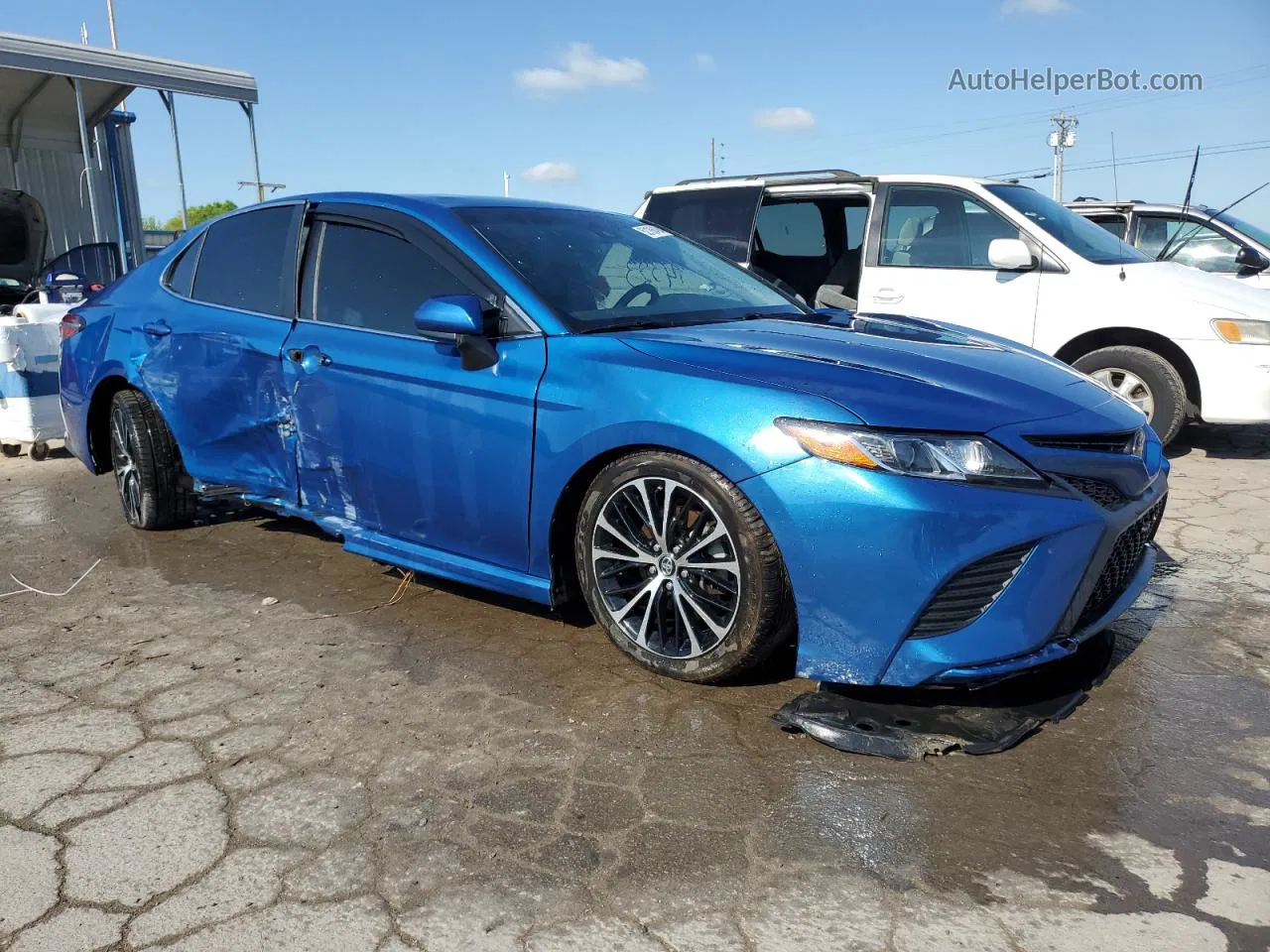 2019 Toyota Camry L Blue vin: 4T1B11HK2KU177996