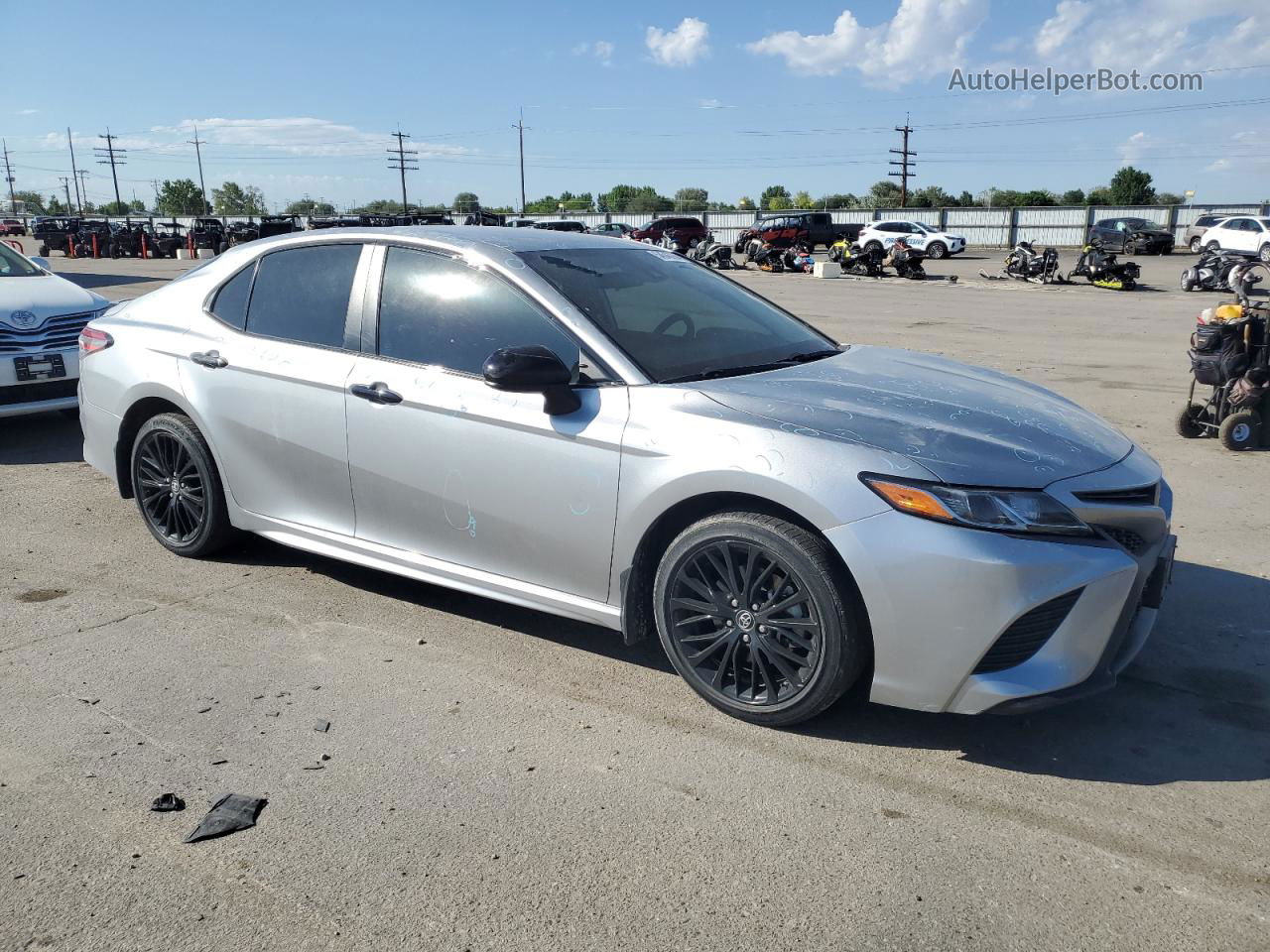 2019 Toyota Camry L Silver vin: 4T1B11HK2KU234908