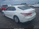 2019 Toyota Camry Le White vin: 4T1B11HK2KU241051