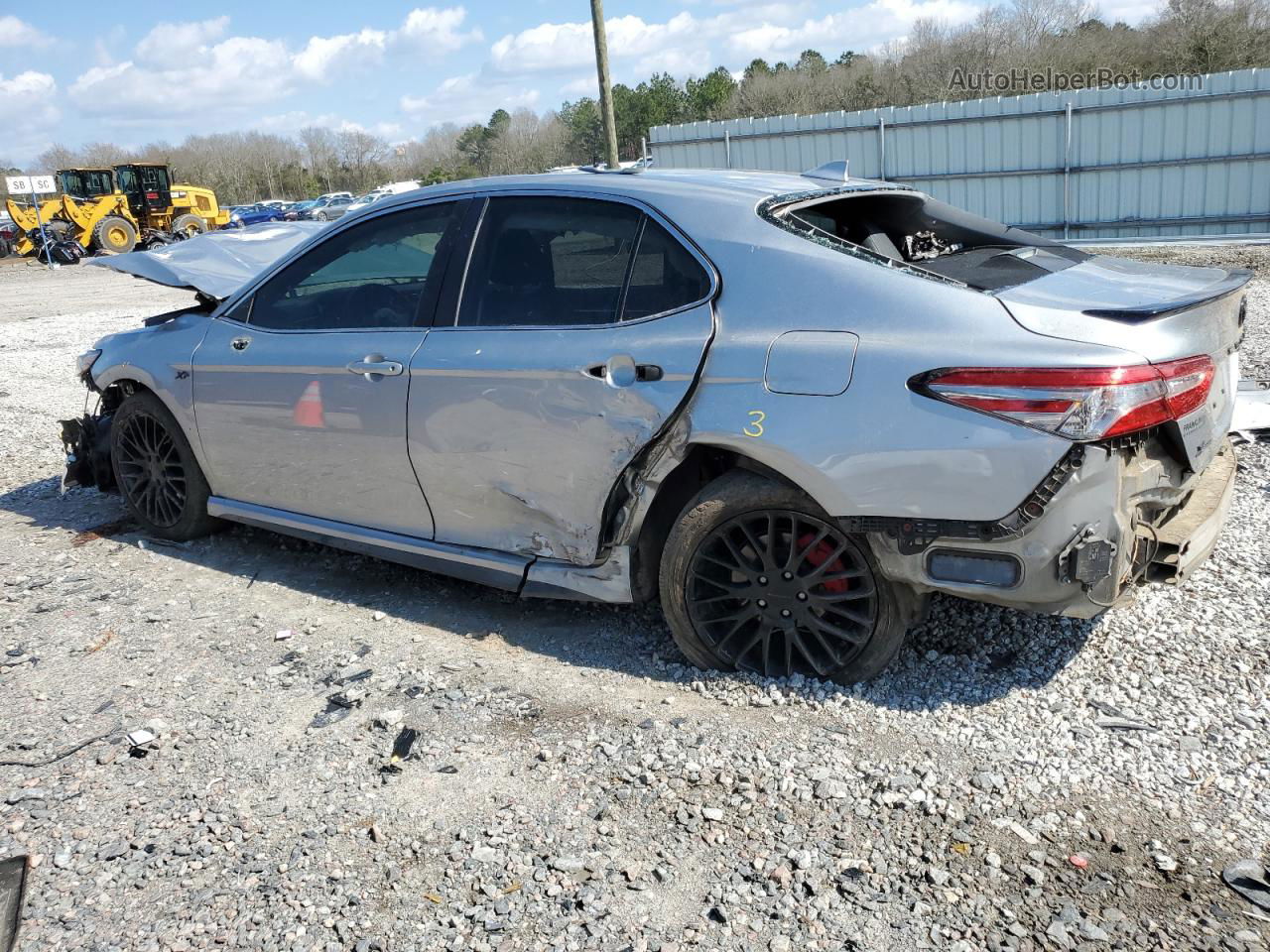 2019 Toyota Camry L Silver vin: 4T1B11HK2KU794606