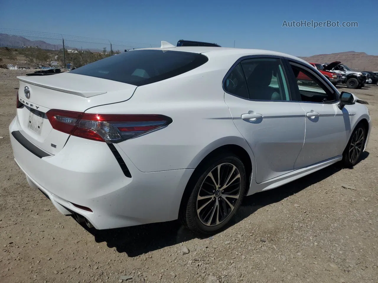 2019 Toyota Camry L White vin: 4T1B11HK3KU176081