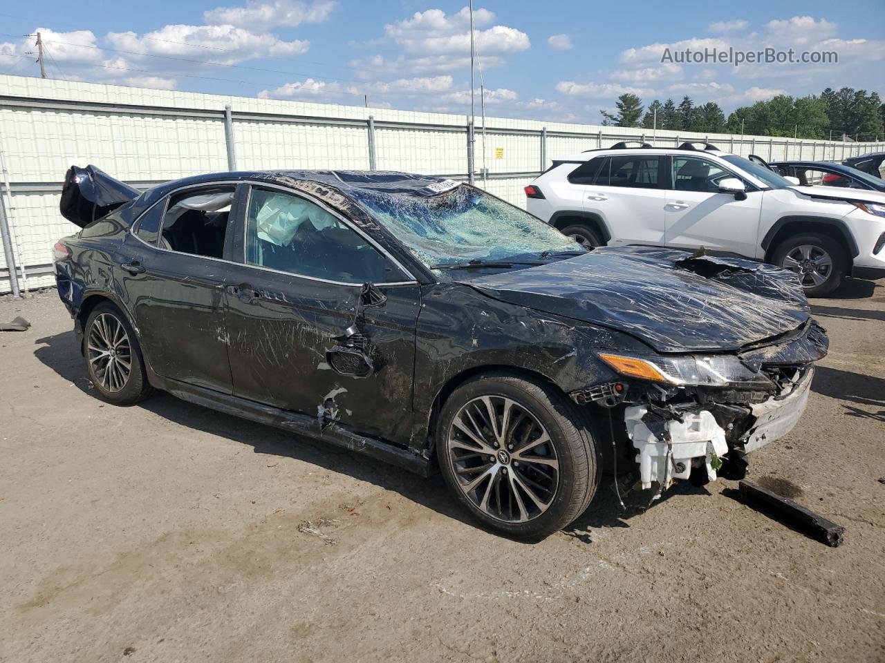 2019 Toyota Camry L Черный vin: 4T1B11HK3KU209919