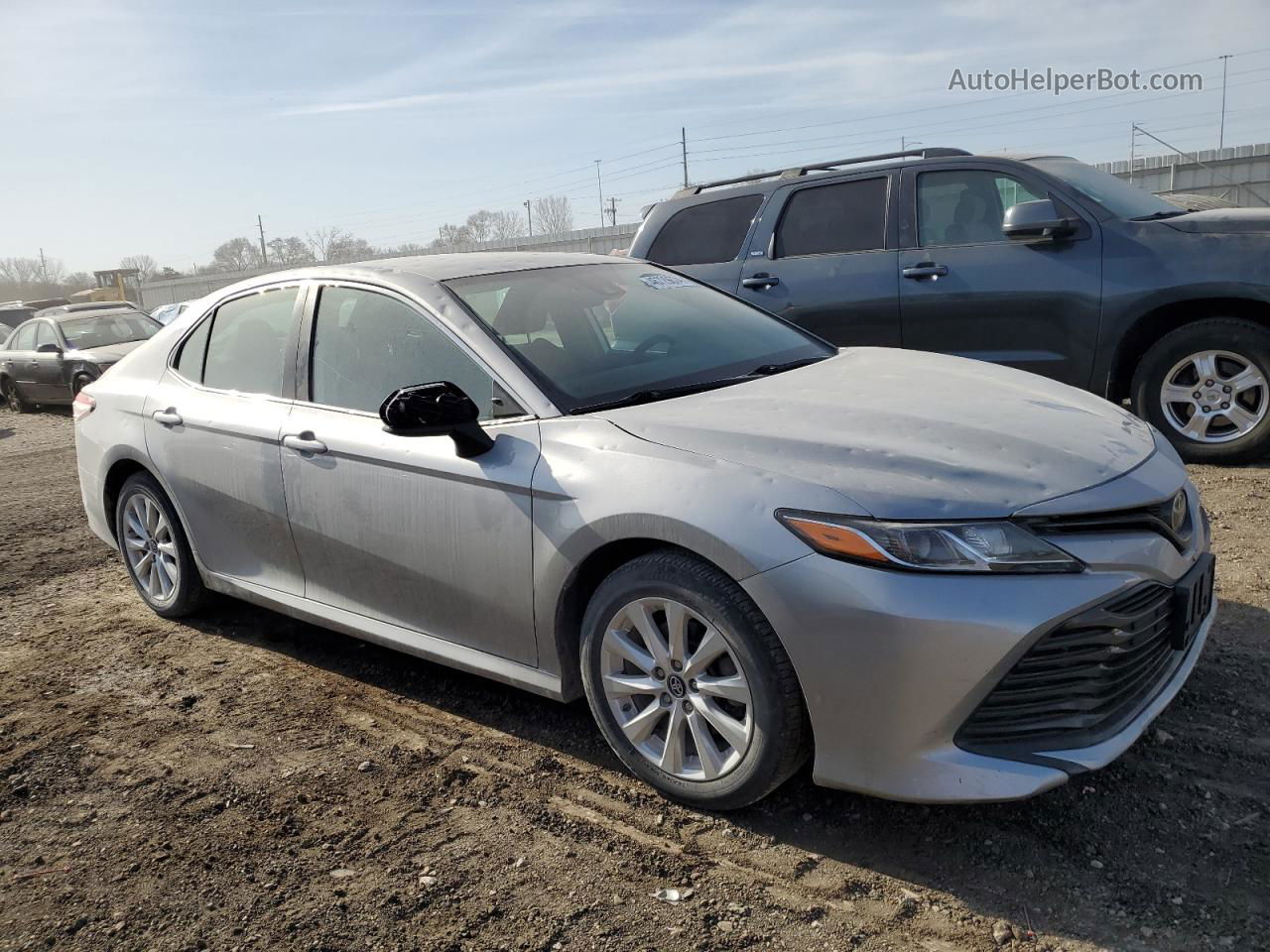 2019 Toyota Camry L Silver vin: 4T1B11HK3KU225280